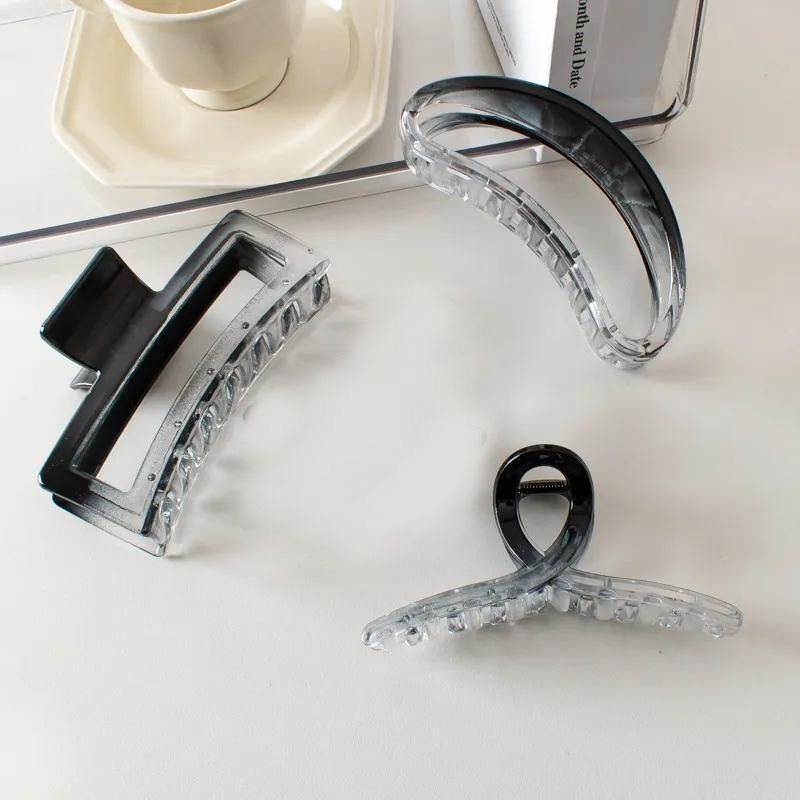 cc4d586feb04769e9669d26163a04b68